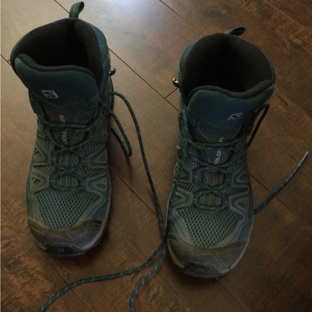 Salomon ultra x mid size 7.5 womens hiking boot